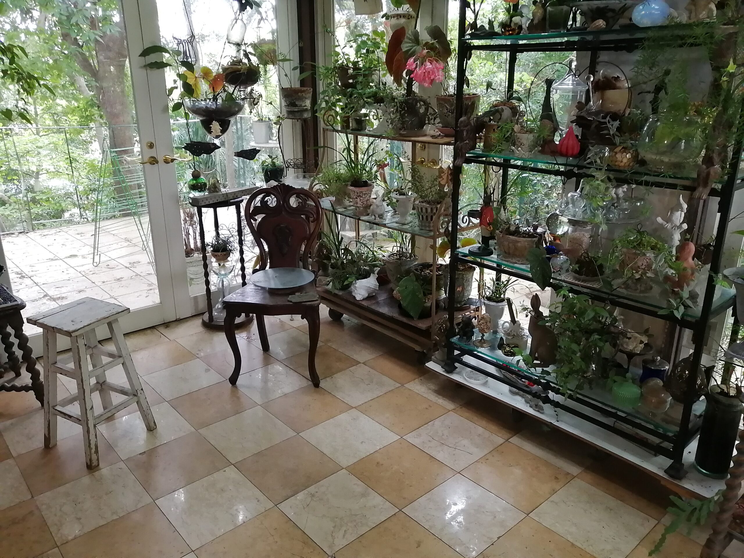 大理石の部屋