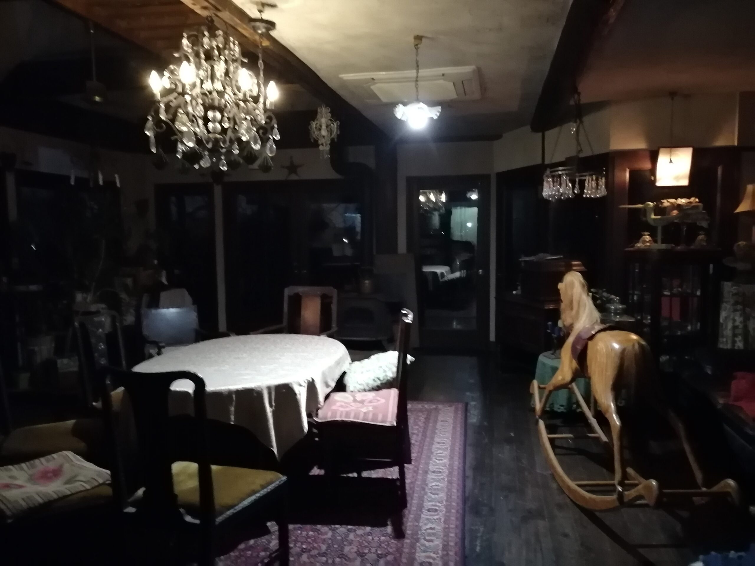 真夜中の木馬